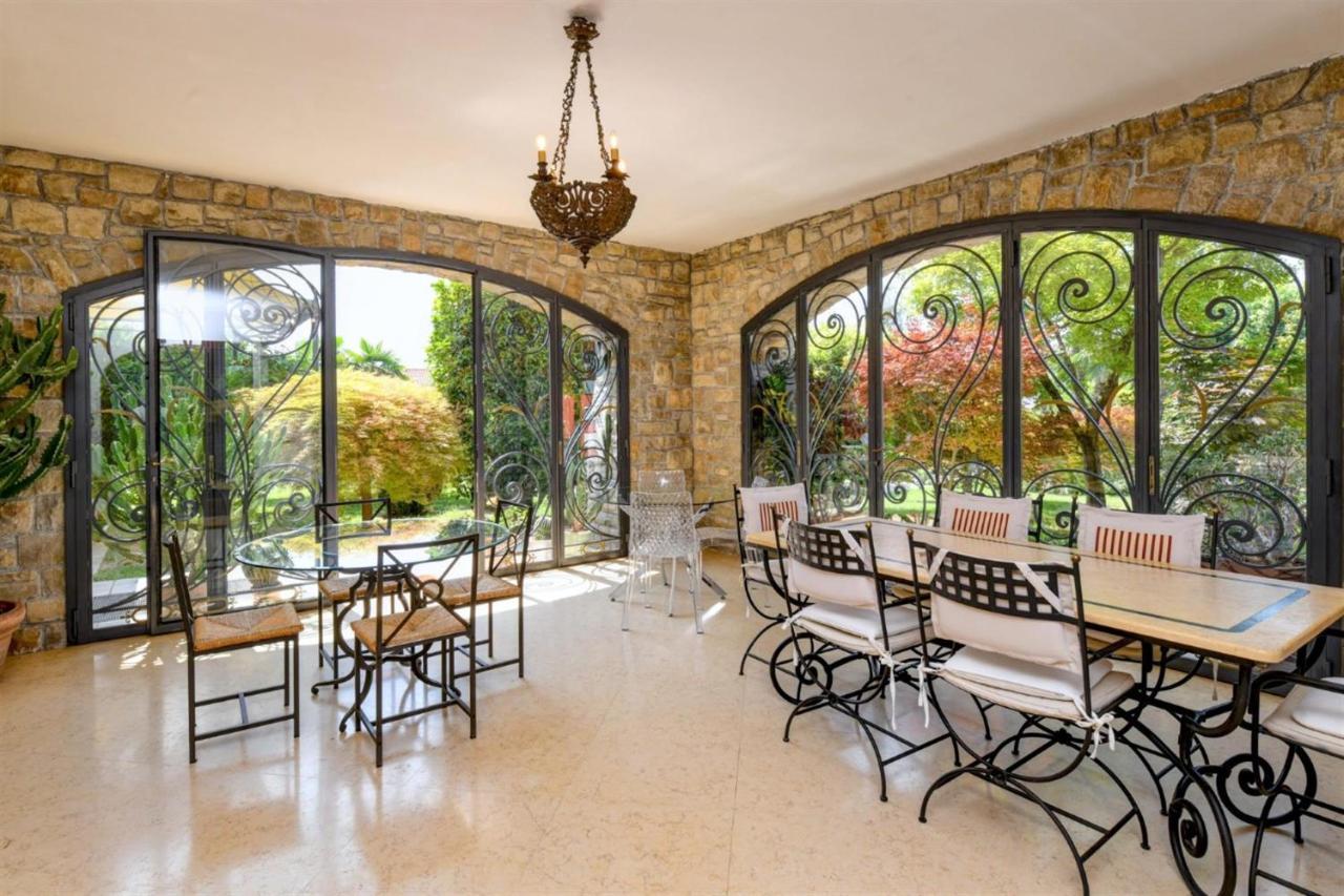 Private Luxury Villa With Pool Moniga del Garda Exterior photo