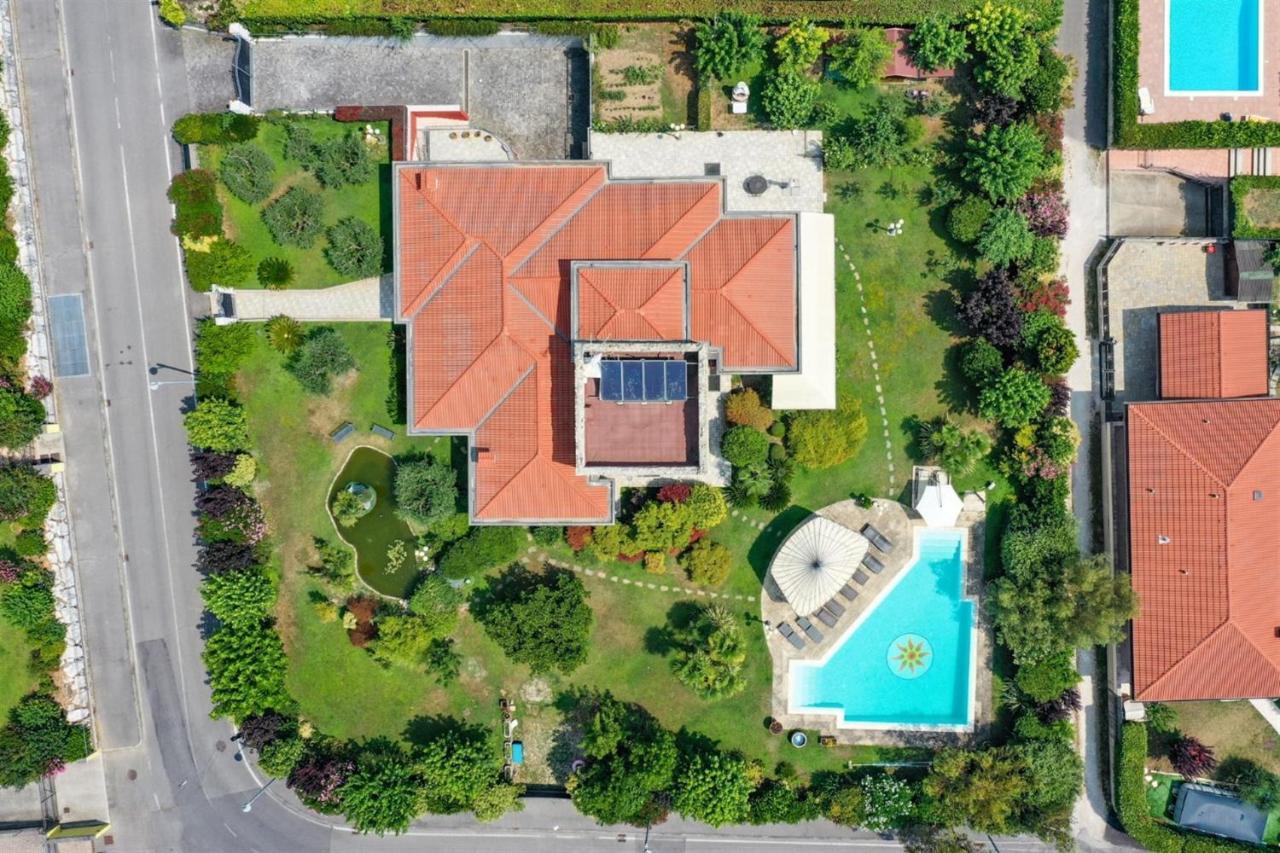 Private Luxury Villa With Pool Moniga del Garda Exterior photo